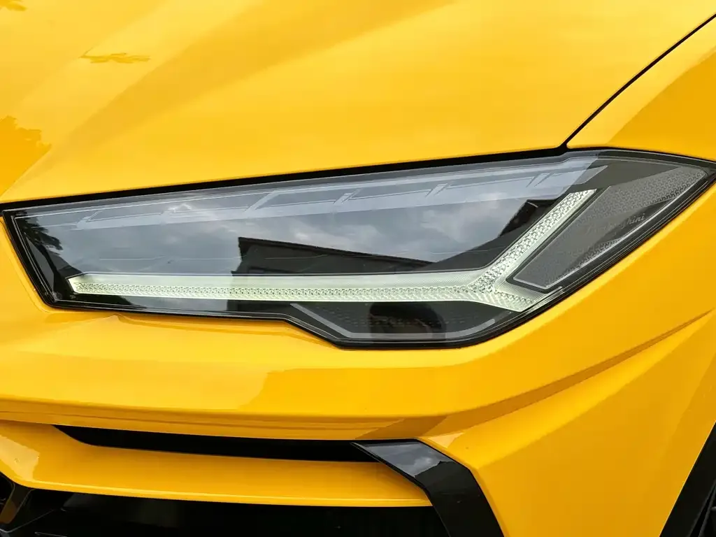 Lamborghini Urus — фото 5