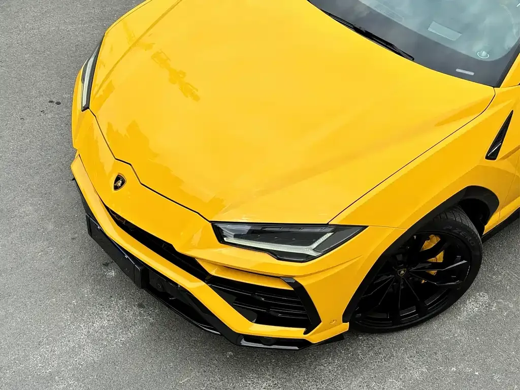 Lamborghini Urus — фото 10