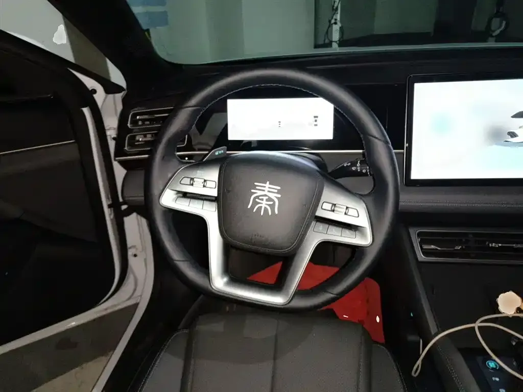 BYD Qin L — фото 10