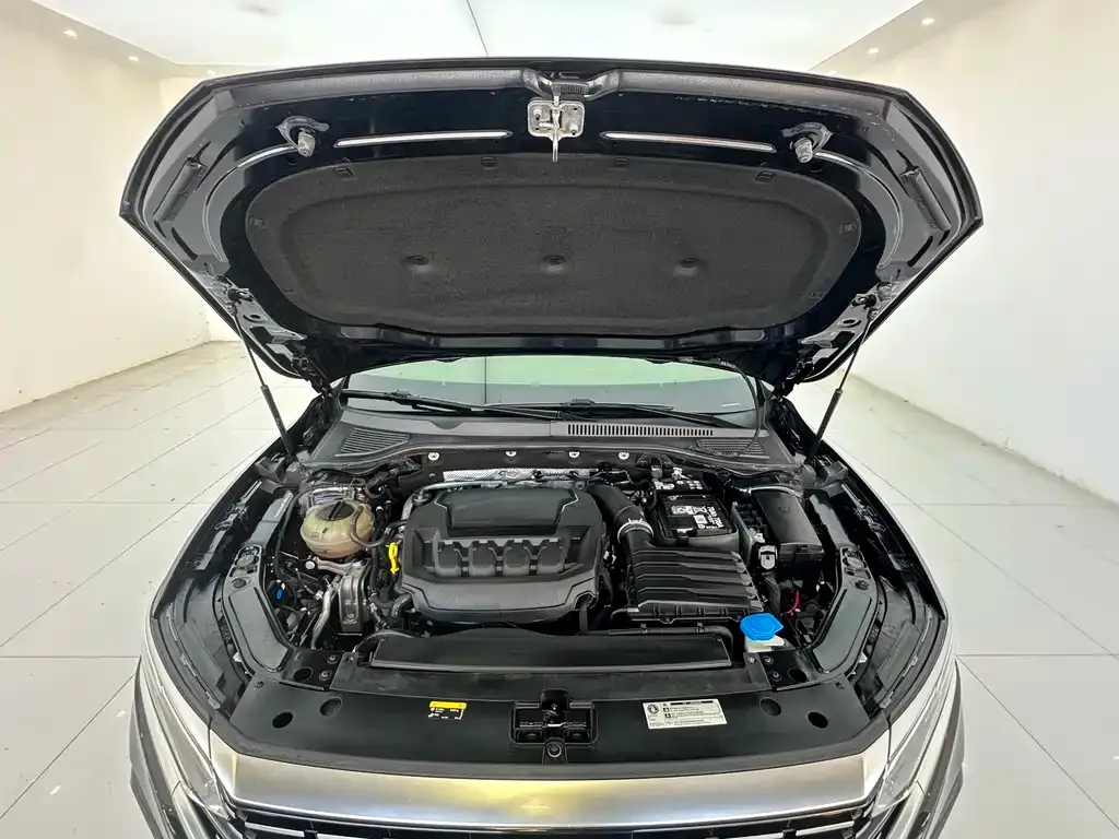 Volkswagen Passat — фото 4
