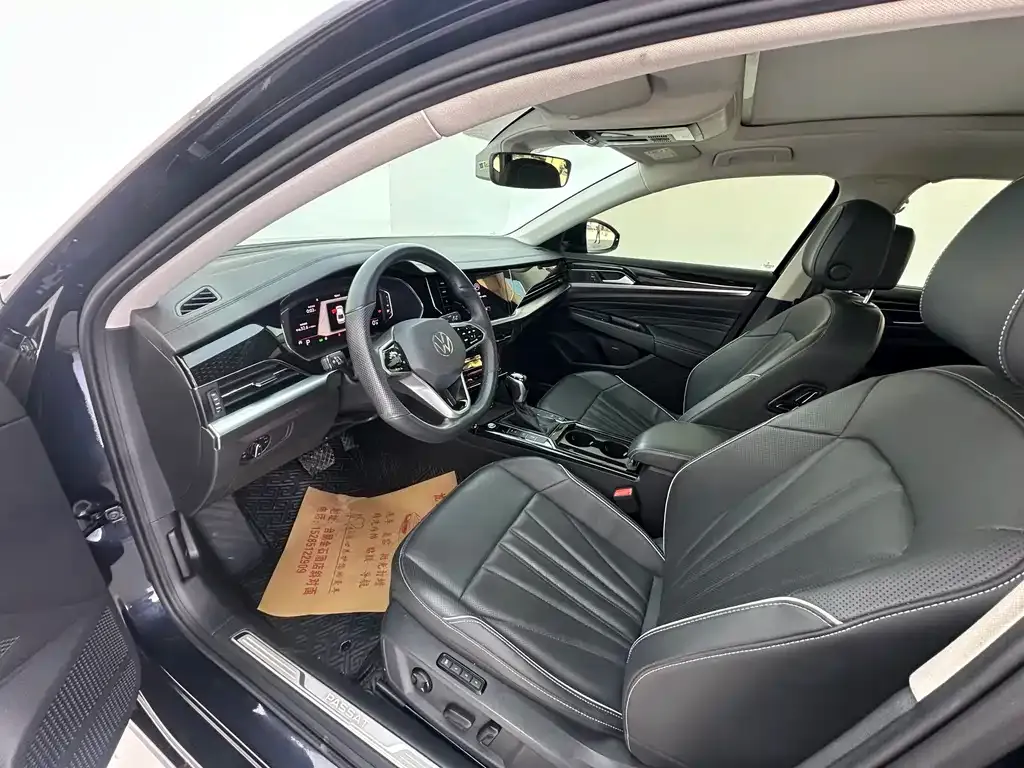 Volkswagen Passat — фото 7