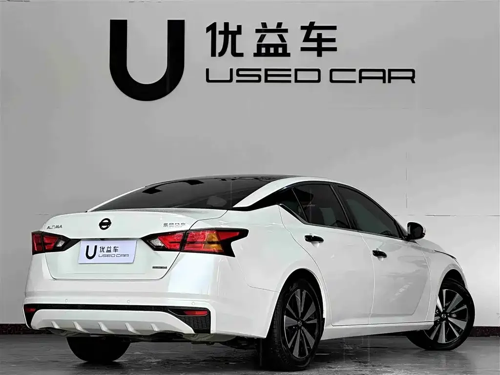 Nissan Teana — фото 6