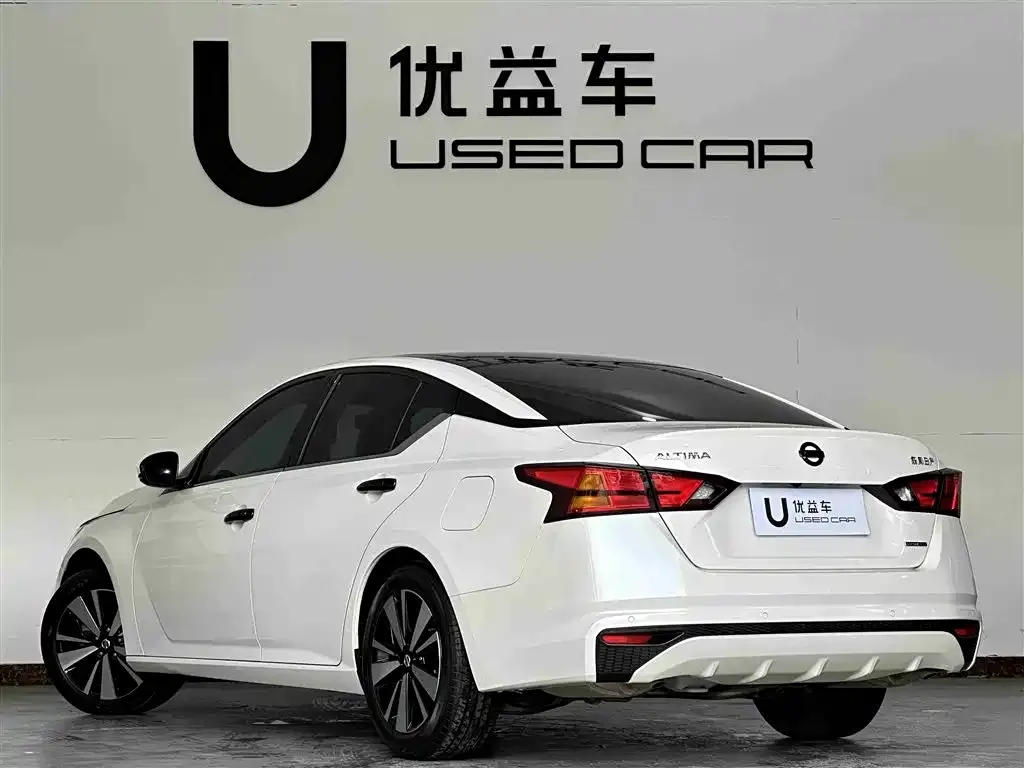 Nissan Teana — фото 5