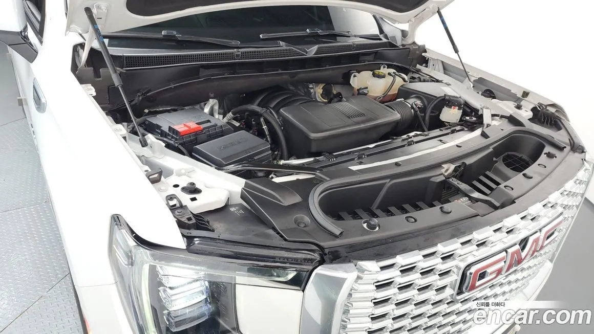 GMC Yukon 2021 из KR, фото 7