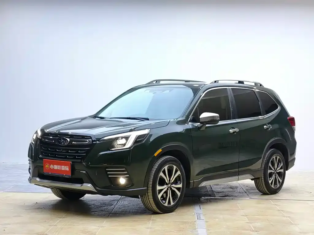 Subaru Forester 2023 из CN, фото 1