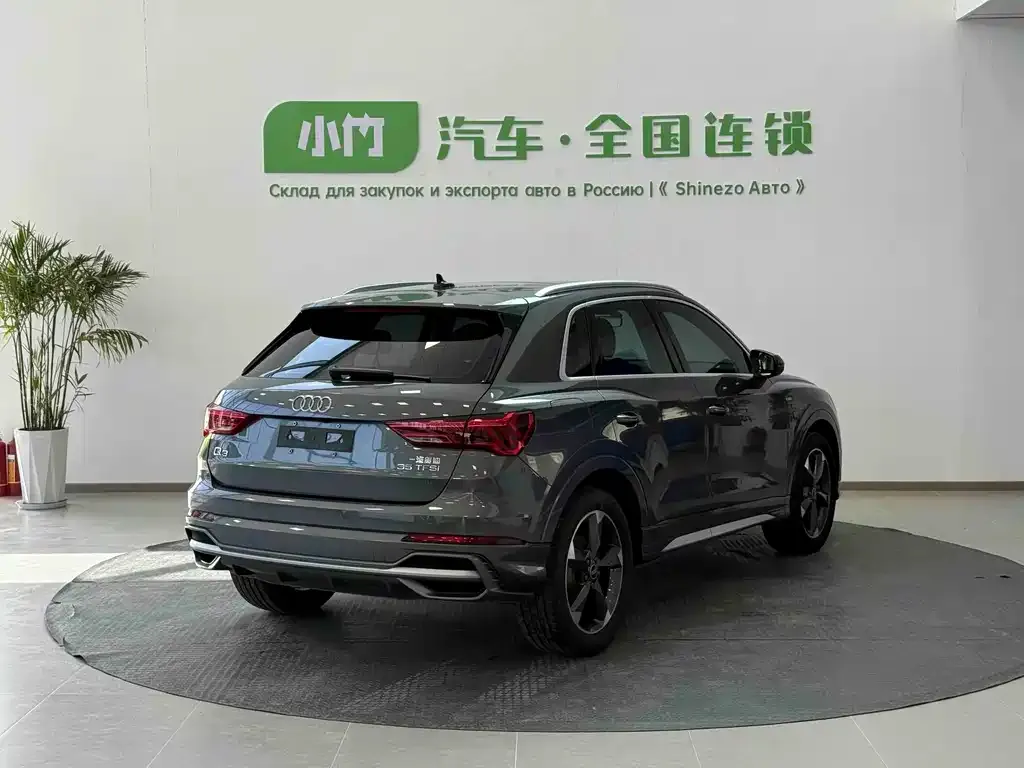 Audi Q3 — фото 4