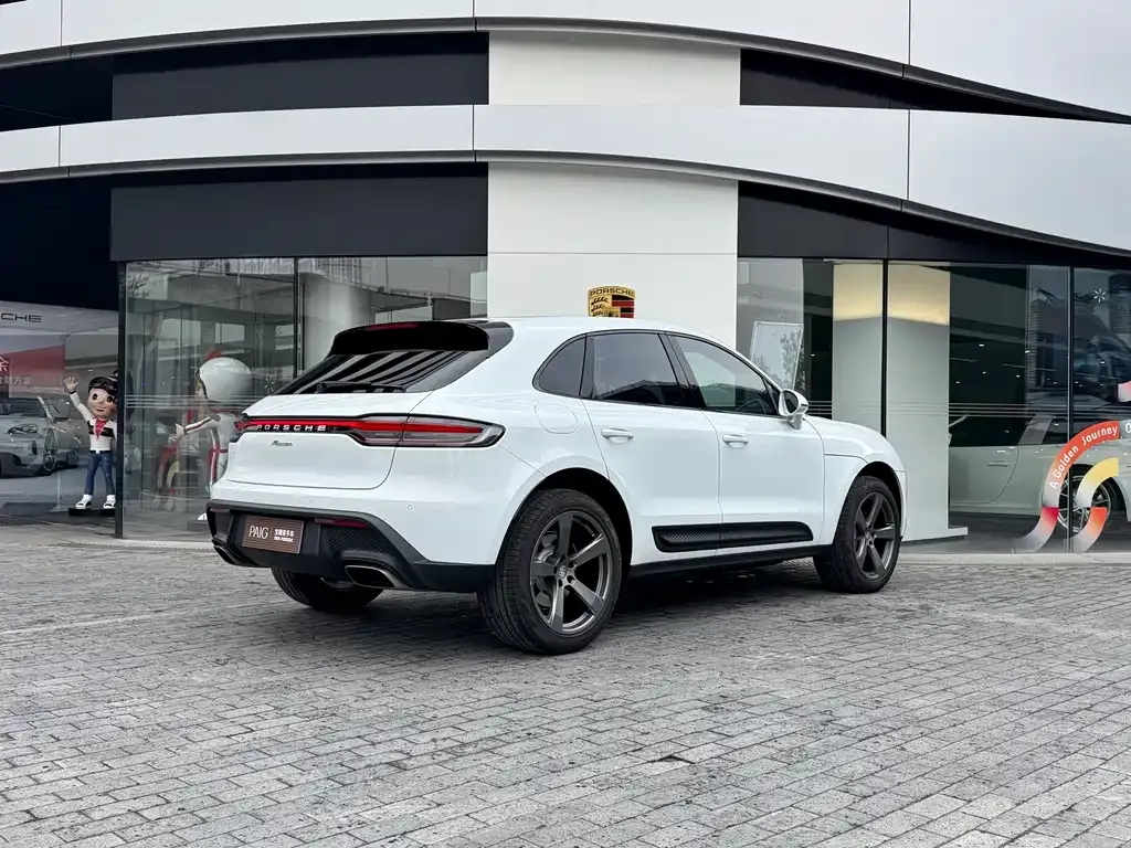 Porsche Macan — фото 6