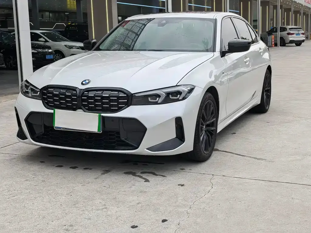 BMW 3 Series — фото 1