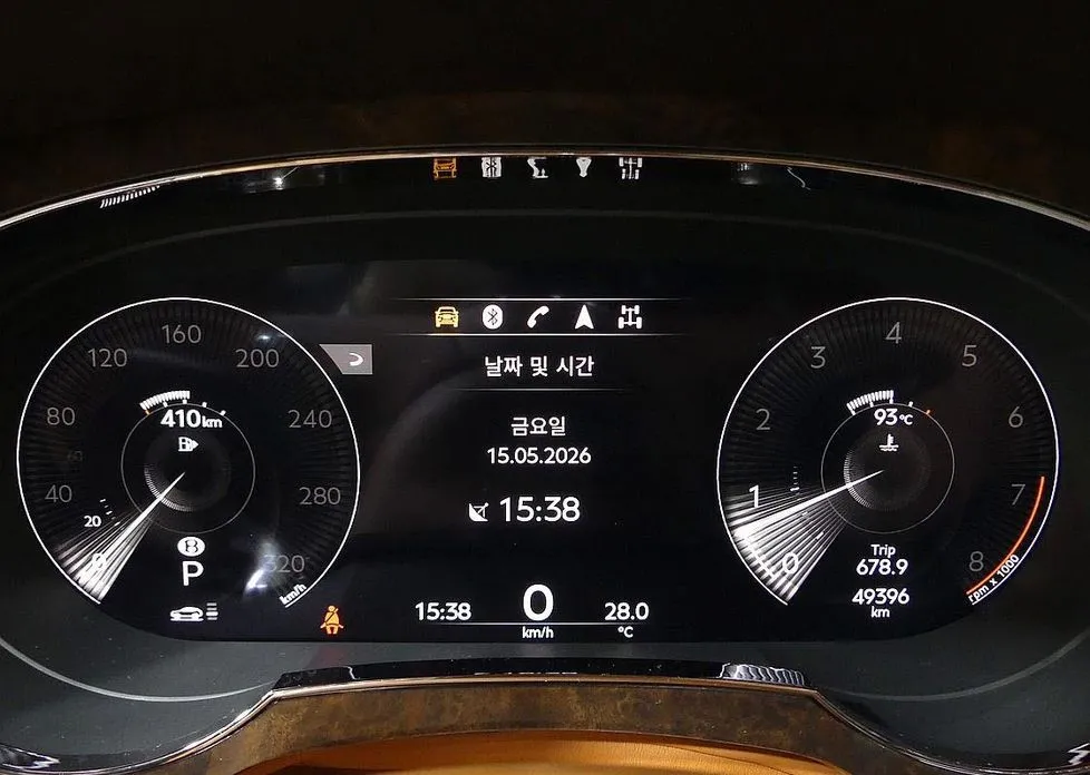 Bentley Bentayga 2021 из KR, фото 2