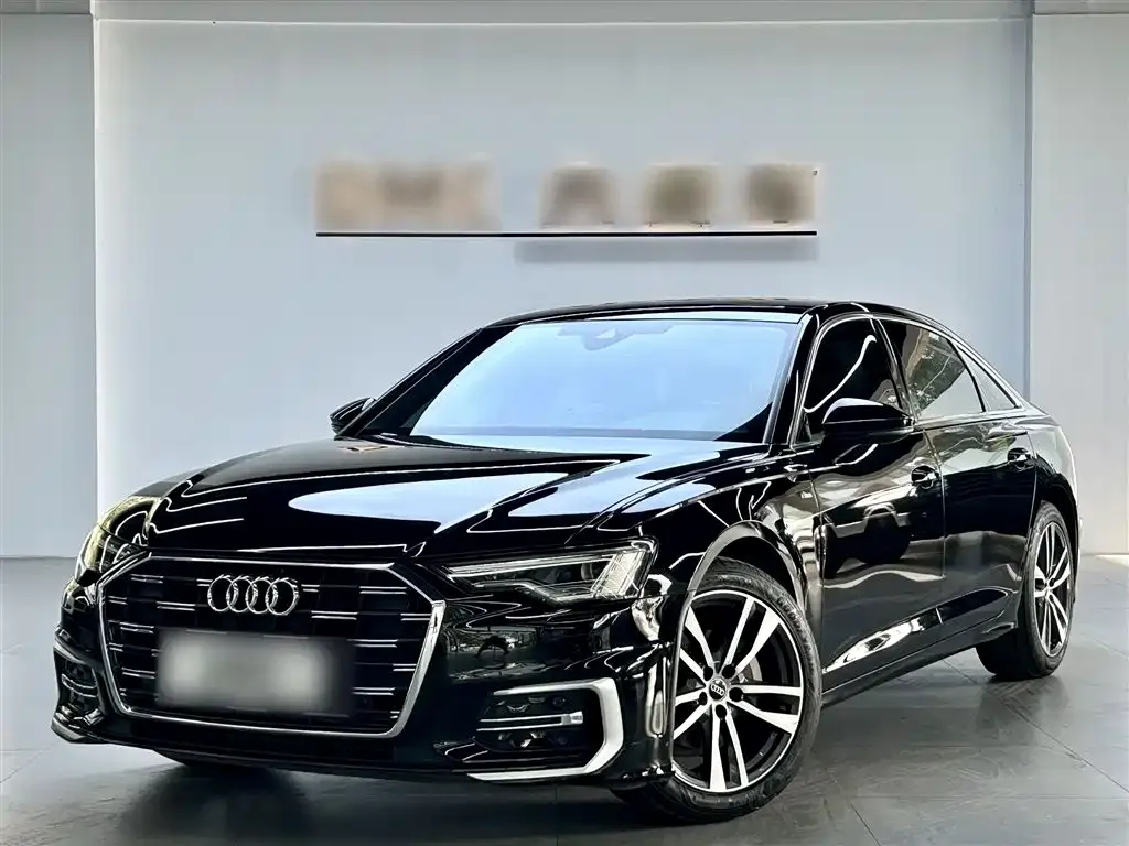Audi A6L — фото 7
