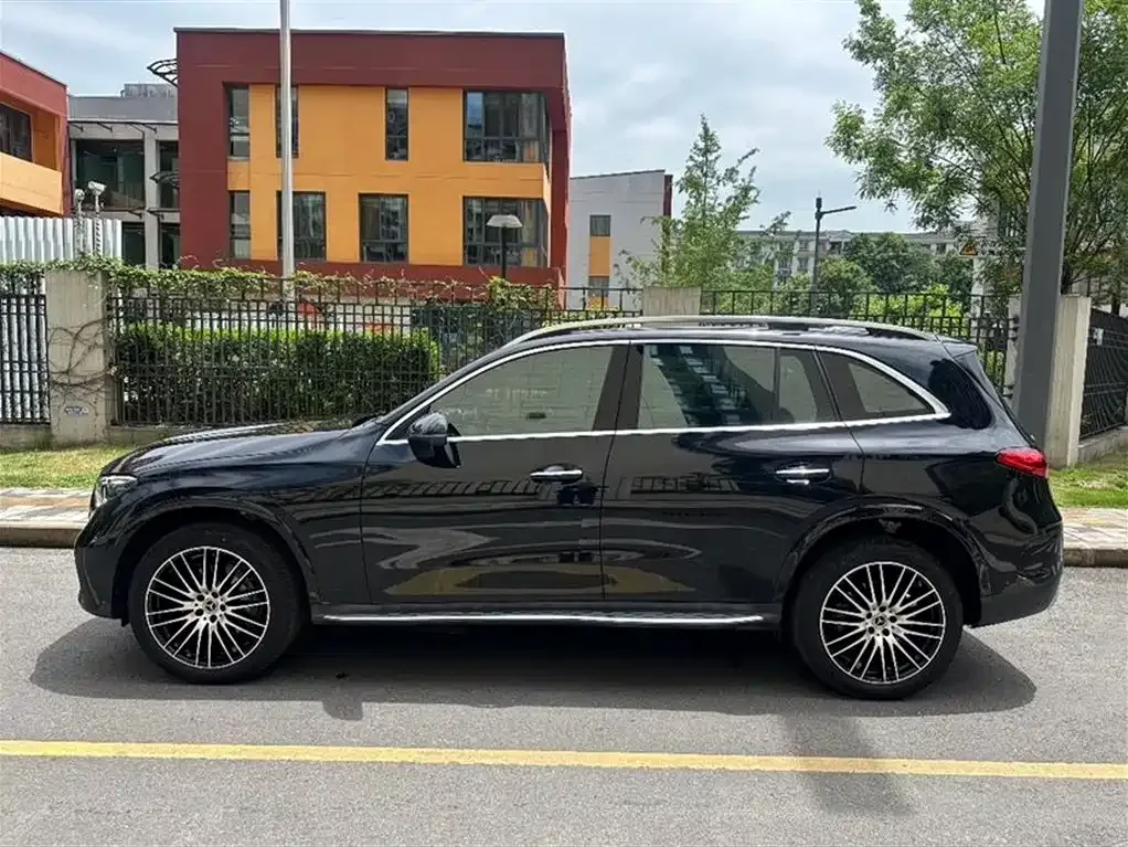 Mercedes-Benz GLC 2024 из CN, фото 5