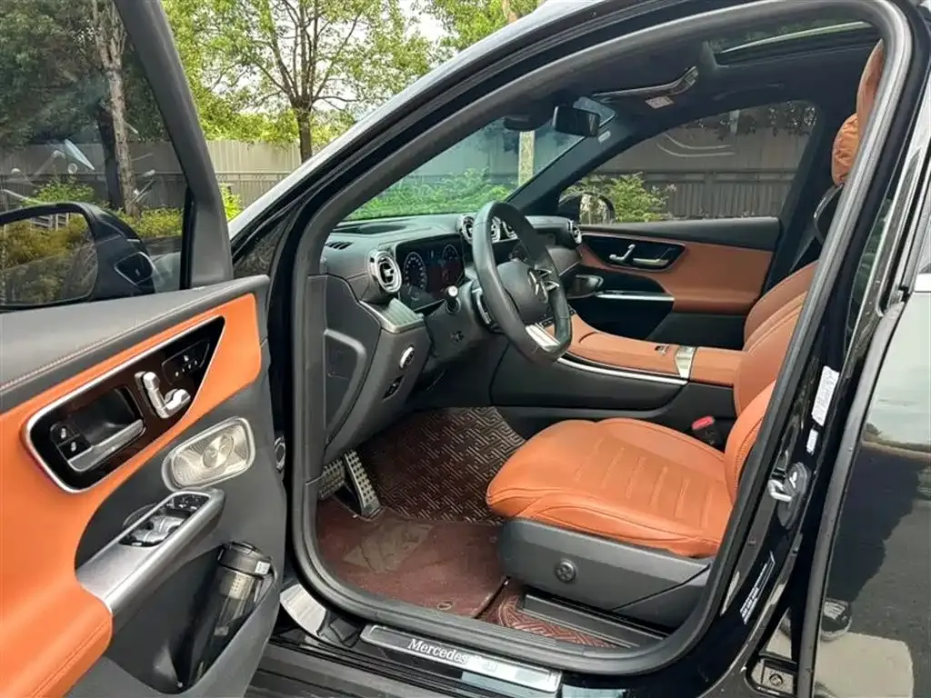 Mercedes-Benz GLC 2024 из CN, фото 4