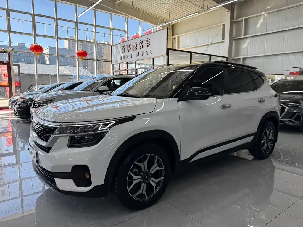 Kia KX3 — фото 1