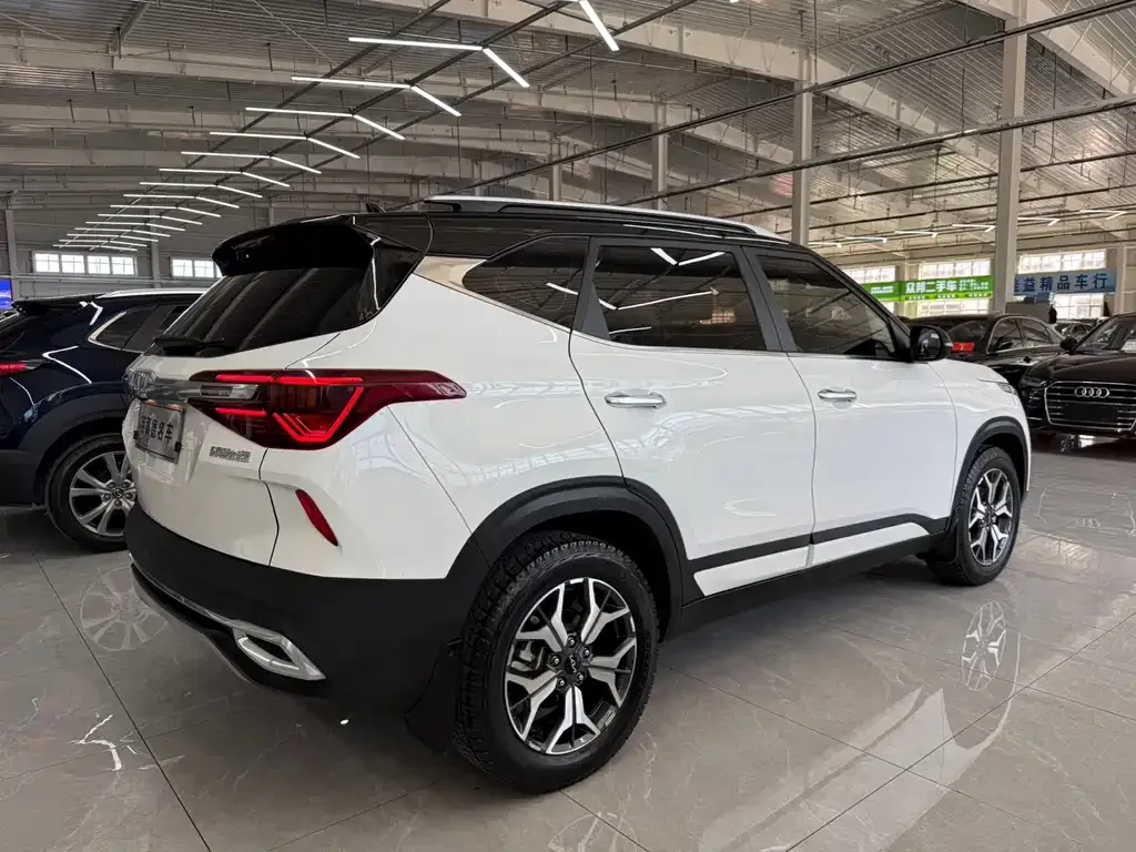 Kia KX3 — фото 8