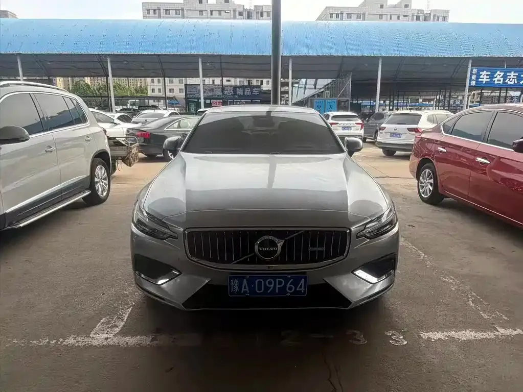 Volvo S60