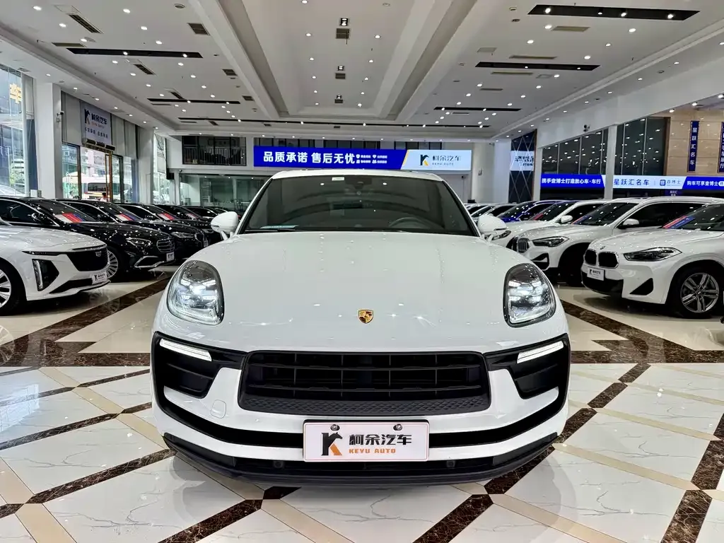 Porsche Macan — фото 5