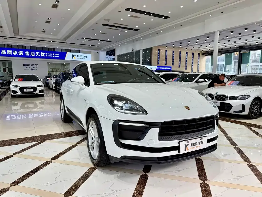 Porsche Macan — фото 4