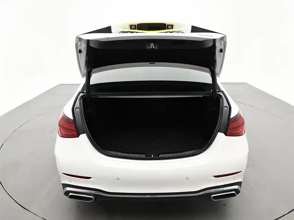 Mercedes-Benz C-Class 2023 из CN, фото 8