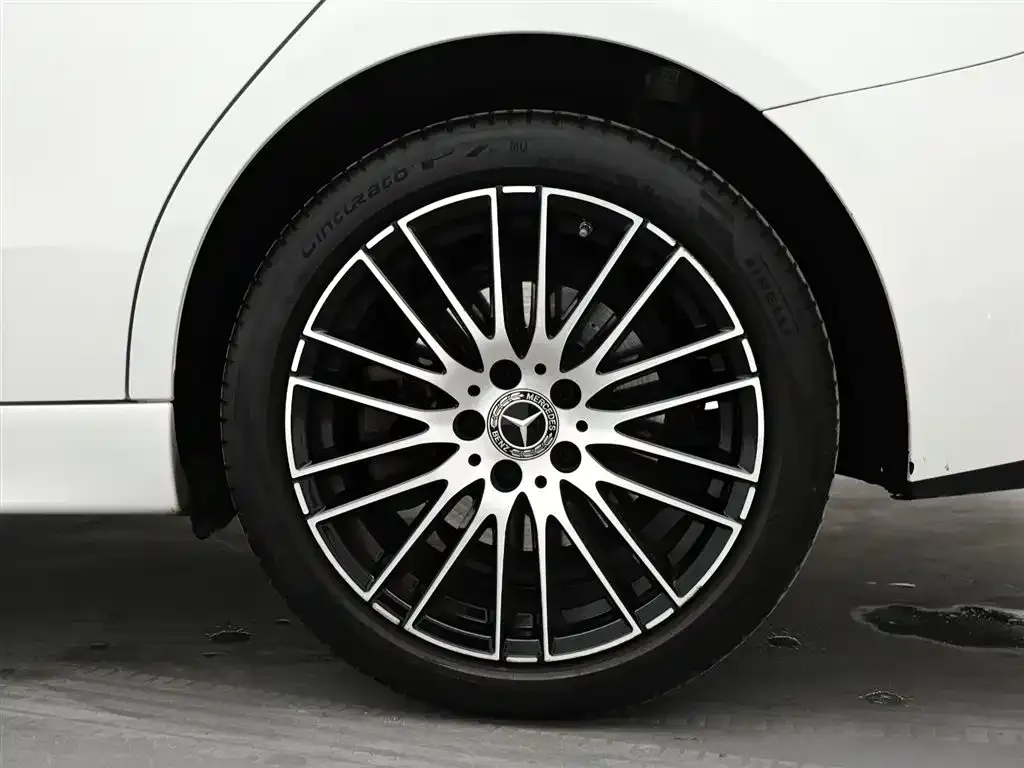 Mercedes-Benz C-Class 2023 из CN, фото 9