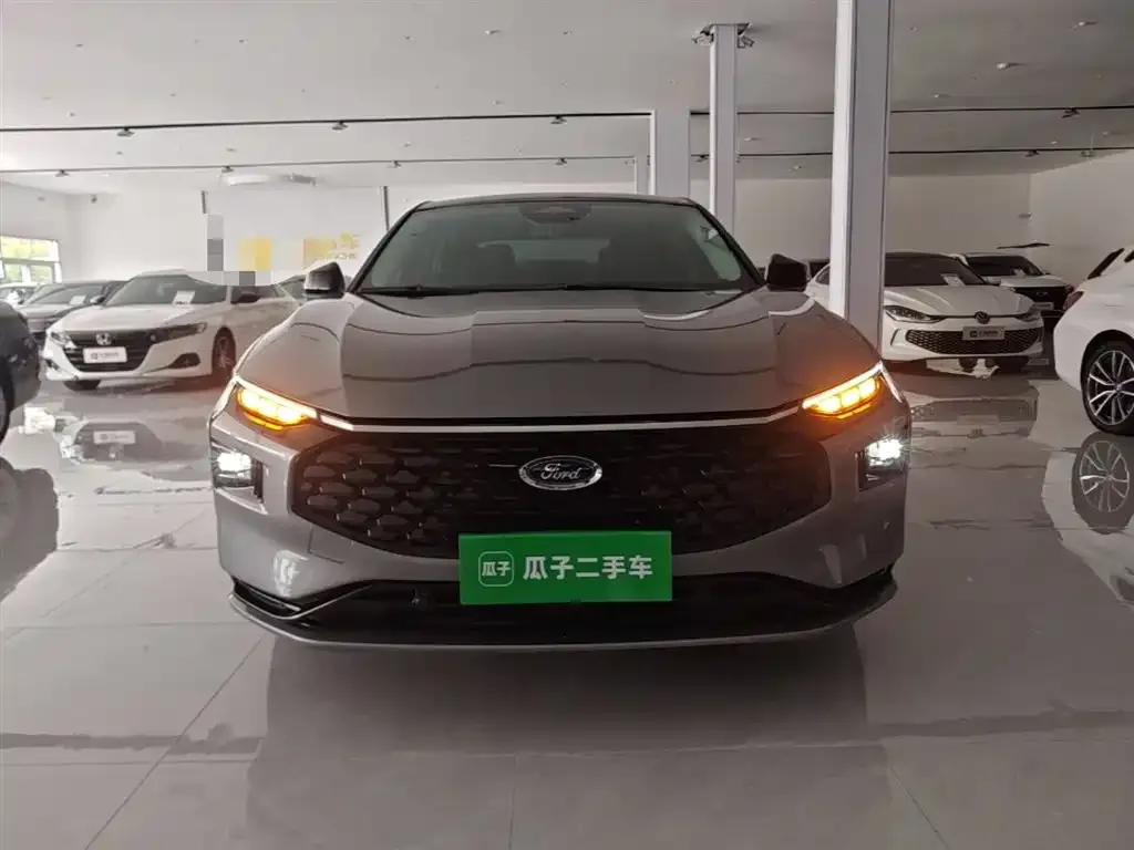 Ford Mondeo 2024 из CN, фото 2
