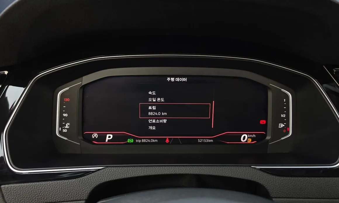 Volkswagen Passat 2022 из KR, фото 3