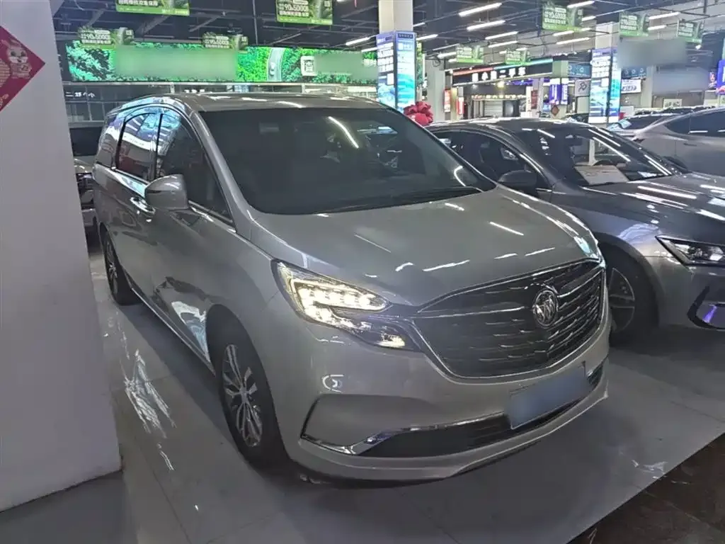 Buick GL8 — фото 9