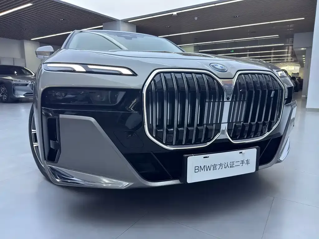 BMW i7 2024 из CN, фото 9