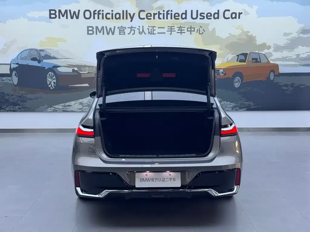 BMW i7 2024 из CN, фото 2