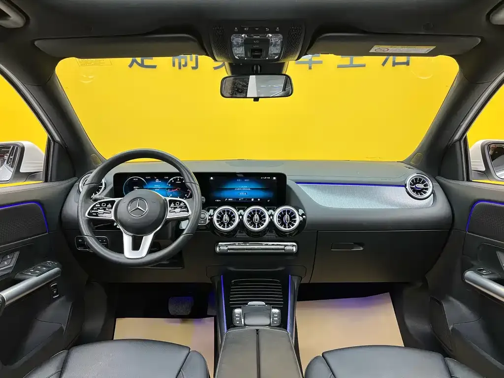 Mercedes-Benz GLA — фото 8