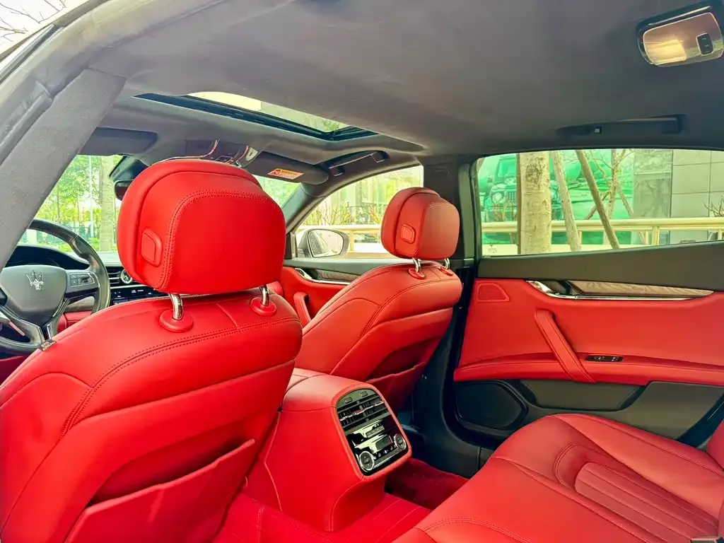 Maserati Quattroporte 2021 из CN, фото 8