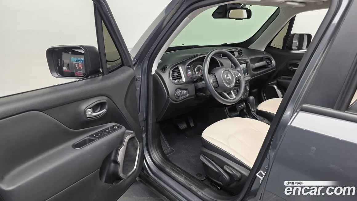 Jeep Renegade 2022 из KR, фото 7