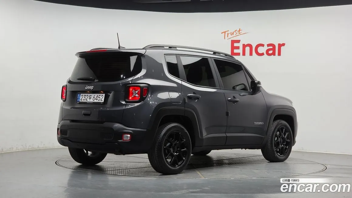 Jeep Renegade 2022 из KR, фото 6