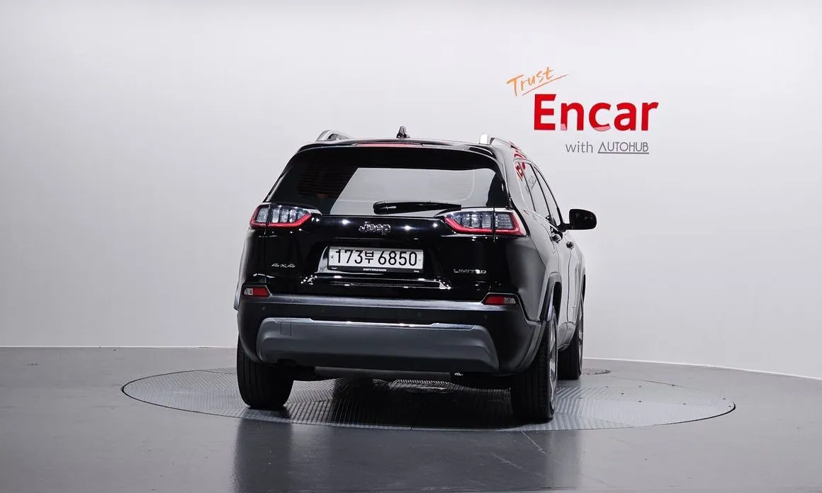 Jeep Cherokee 2021 из KR, фото 5