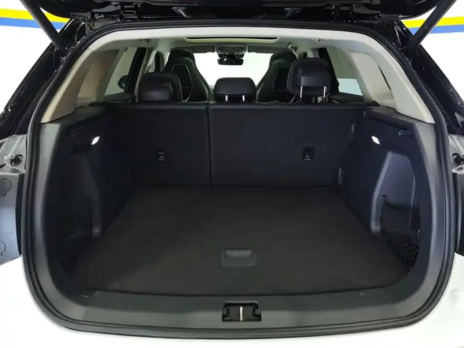 Hongqi HS3 PHEV 2024 из CN, фото 5