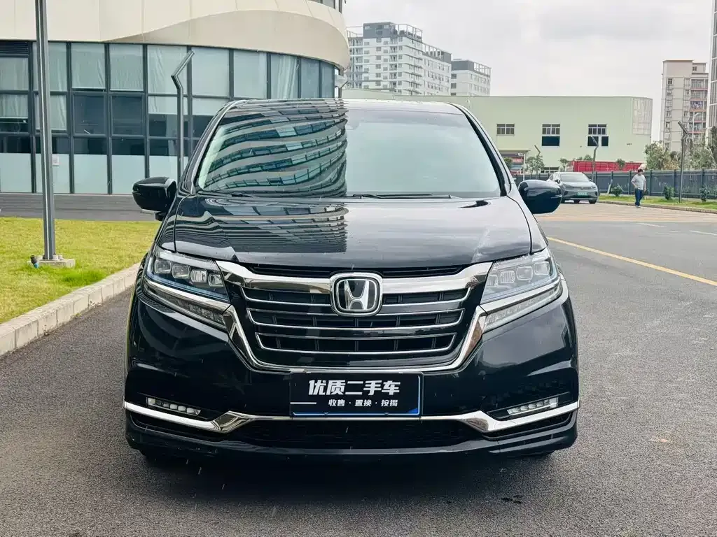 Honda Elysion 2021 из CN, фото 7