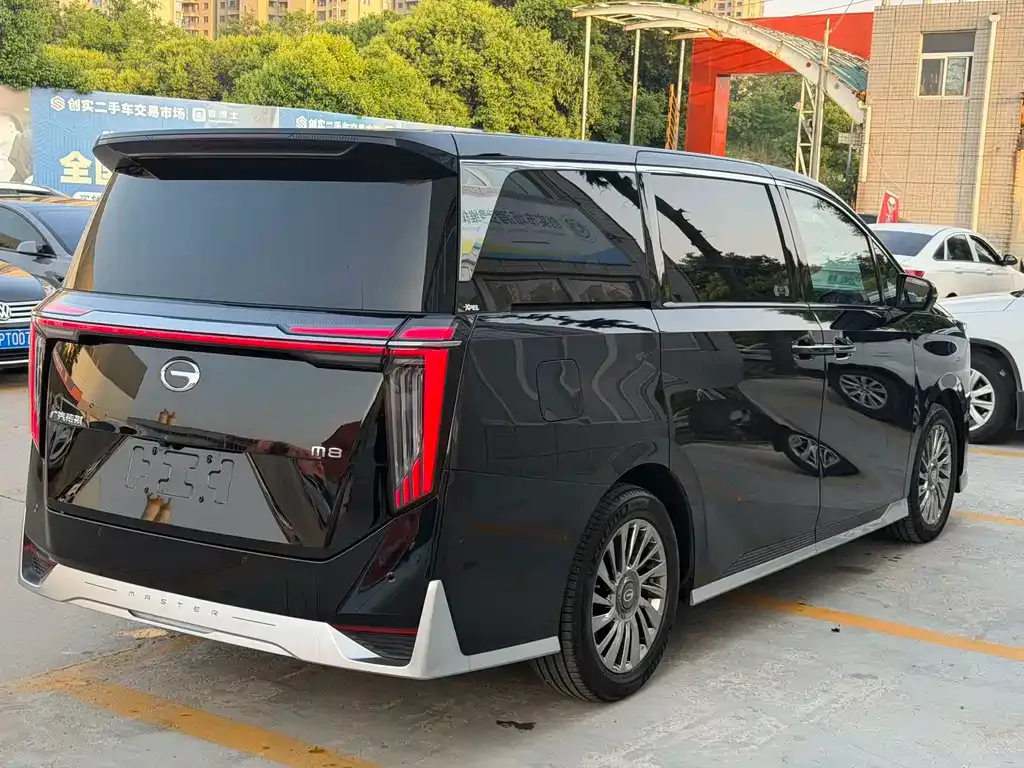 GAC Motor Trumpchi M8 — фото 2