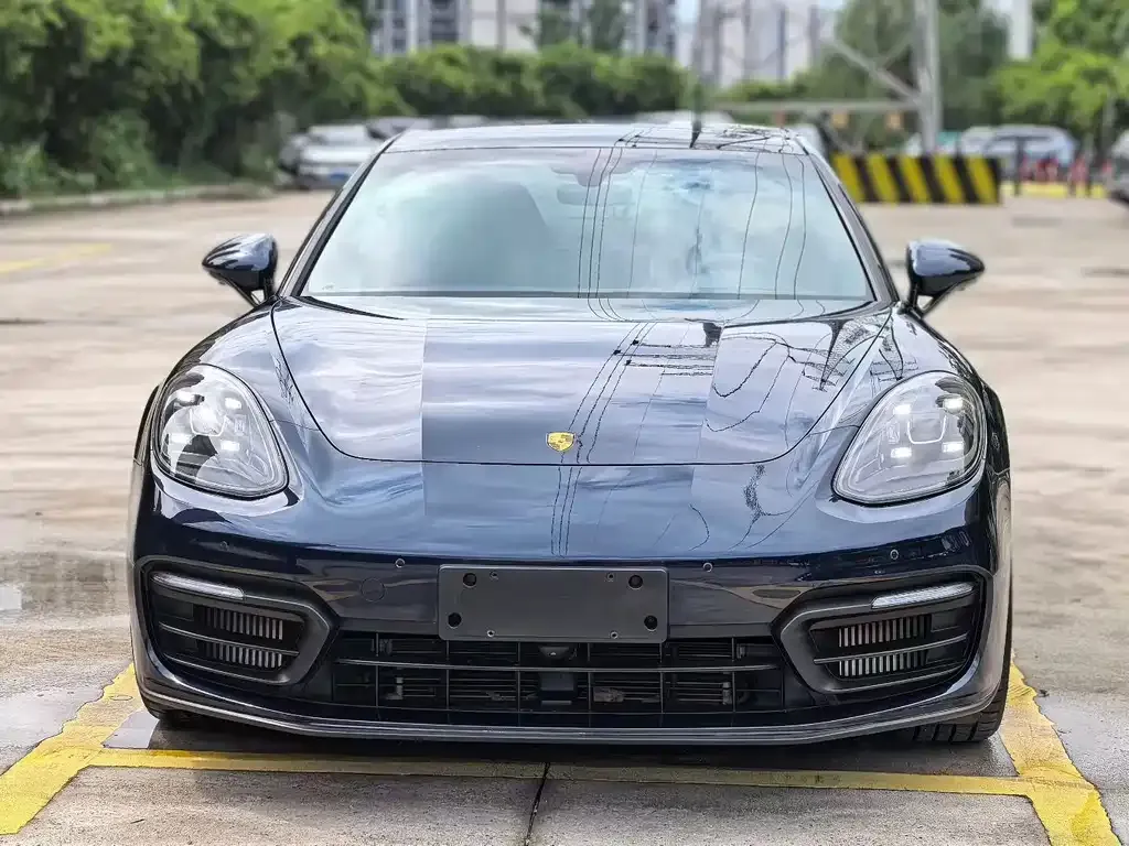 Porsche Panamera — фото 6