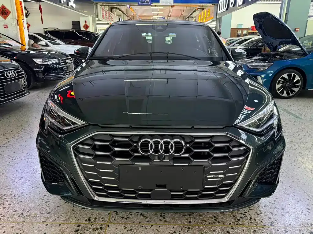 Audi A3 — фото 2