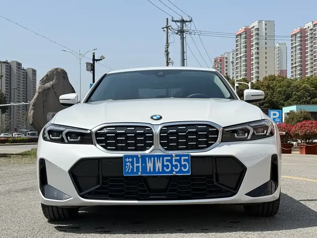 BMW 3 Series — фото 1