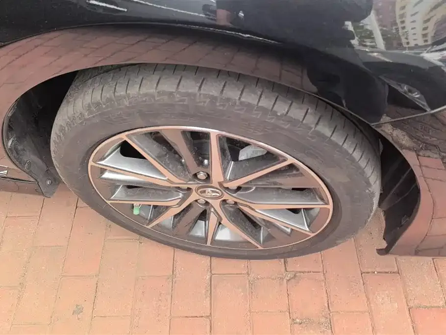 Toyota Camry 2023 из CN, фото 7