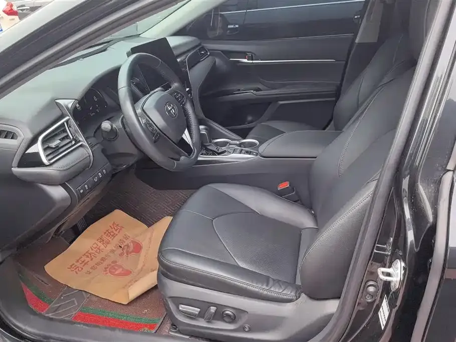 Toyota Camry 2023 из CN, фото 6