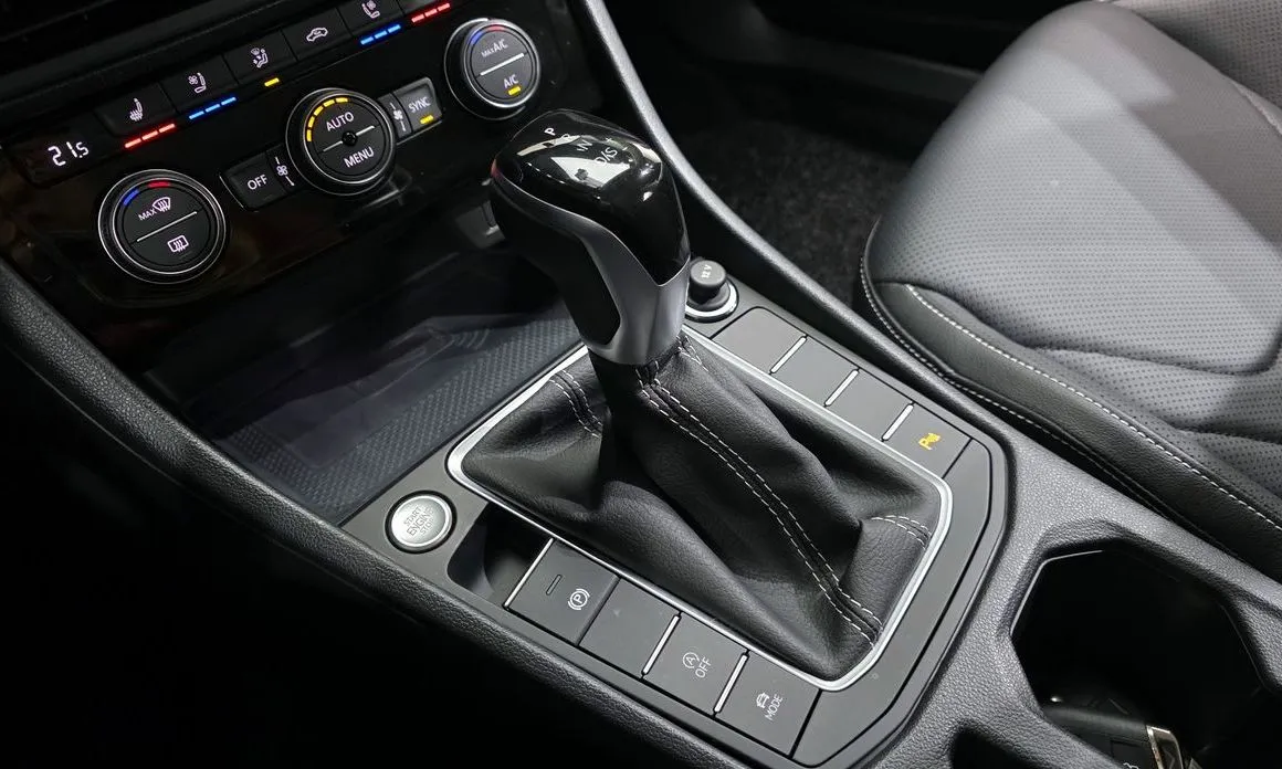 Volkswagen Jetta 2023 из KR, фото 8