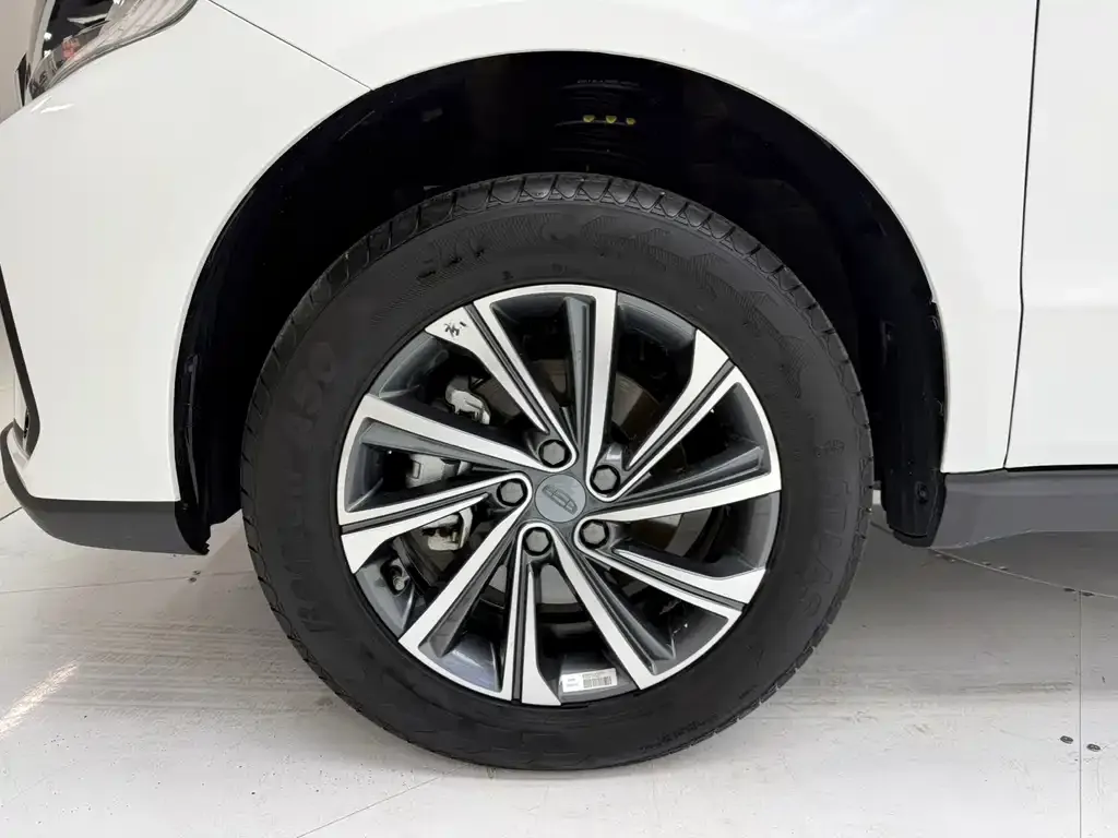 Geely Vision X6 — фото 4
