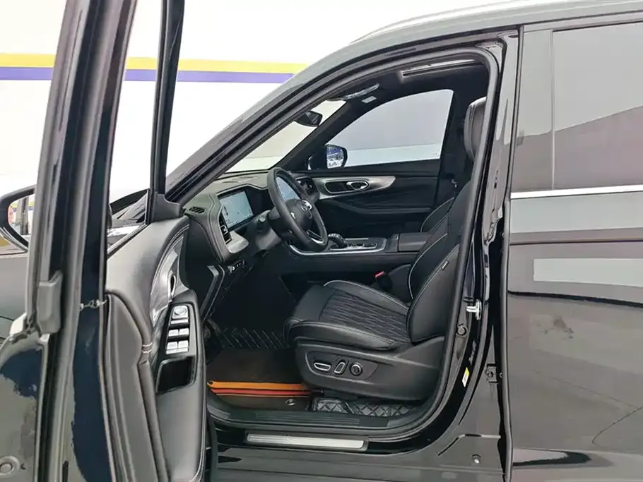 GAC Motor Trumpchi GS8 2025 из CN, фото 4