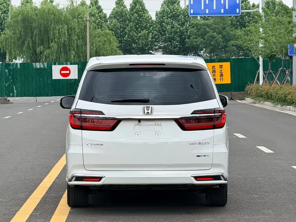 Honda Odyssey 2024 из CN, фото 5