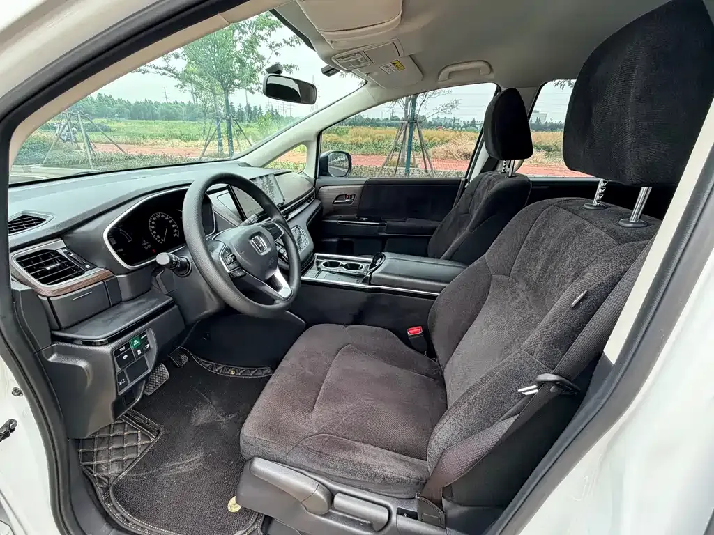 Honda Odyssey 2024 из CN, фото 9