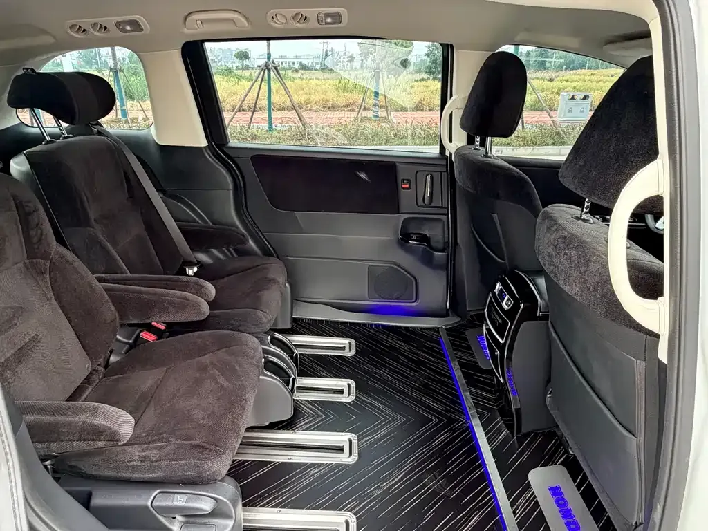 Honda Odyssey 2024 из CN, фото 3