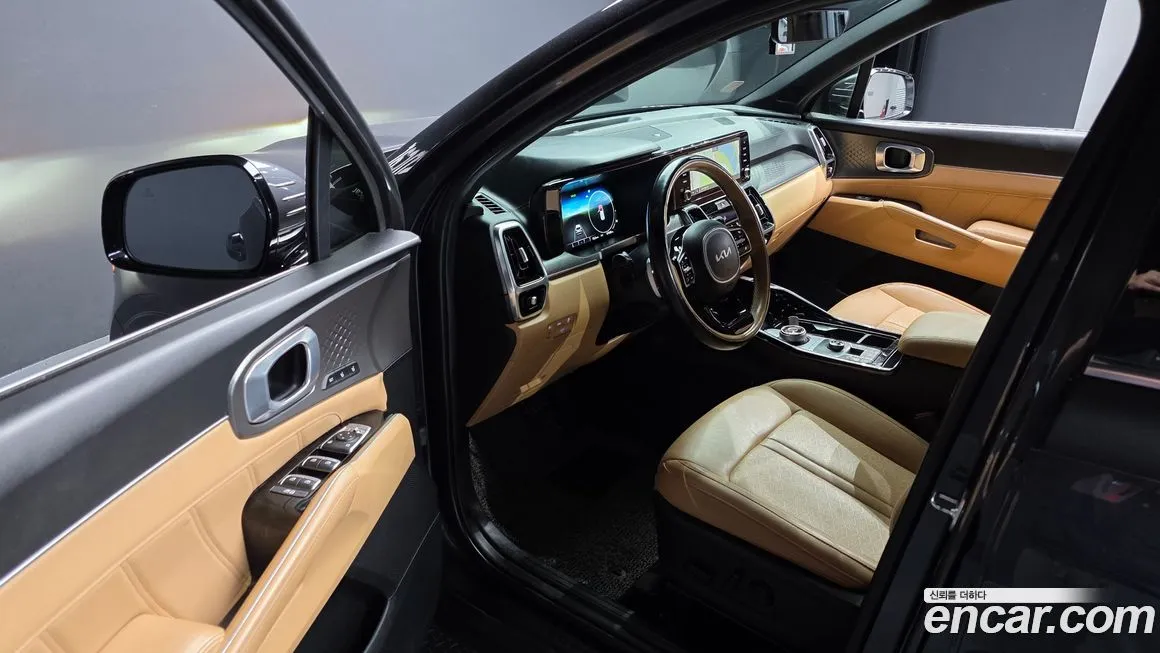 Kia Sorento — фото 9