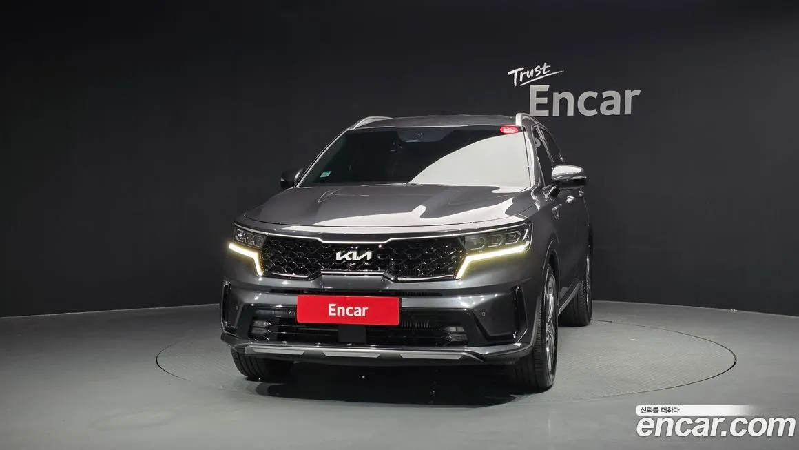 Kia Sorento — фото 6
