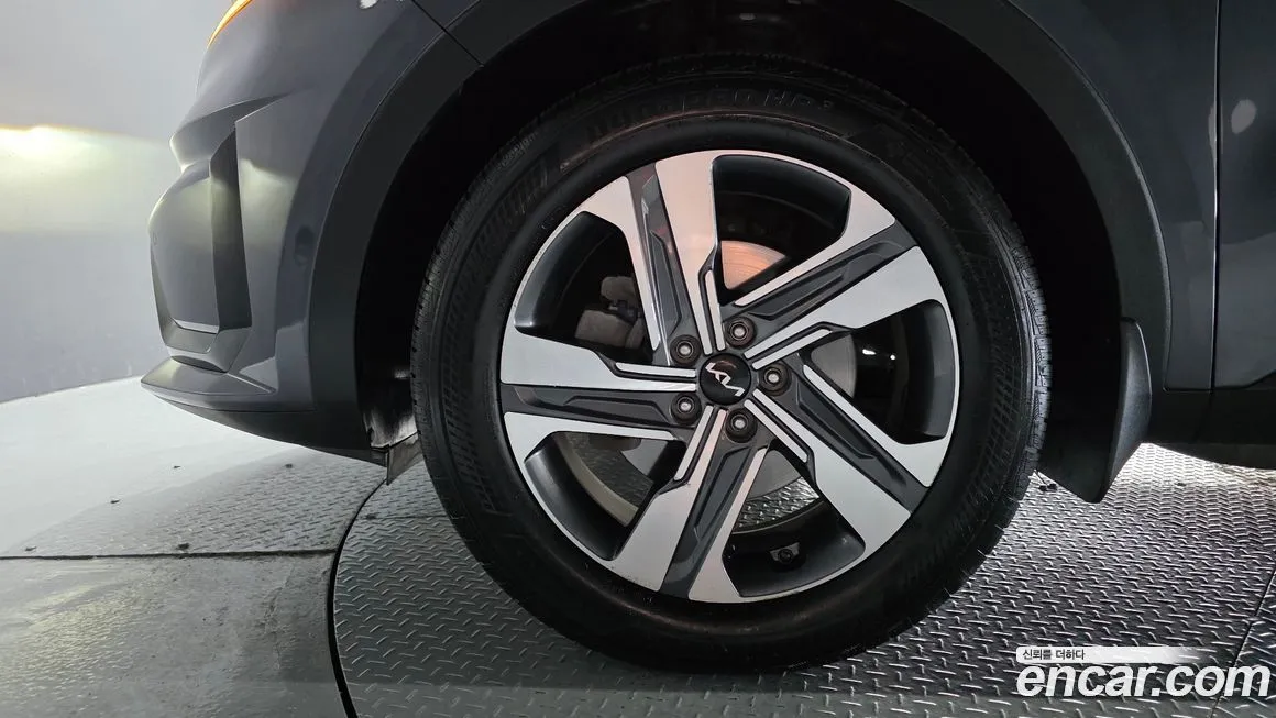 Kia Sorento — фото 7